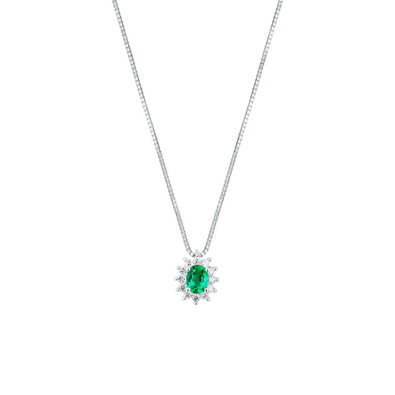 Girocollo con smeraldo ovale e contorno di brillanti