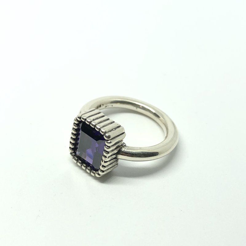 Anello sevilla viola