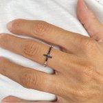 Fedina con croce di brillanti black 0,11 ct - Foto 4