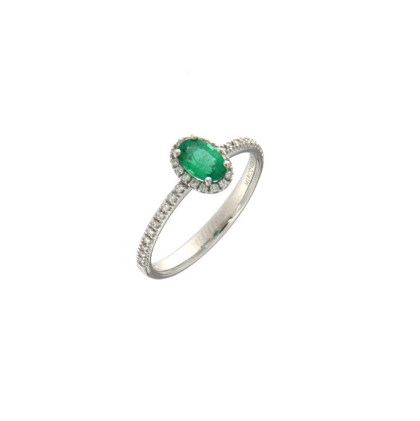 Anello con smeraldo ovale e brillanti